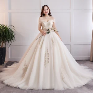 Charming Sexy White Ball Gown Plus Size Wedding Dresses 2019 Lace Appliques Backless Tulle Strapless Chapel Train Wedding