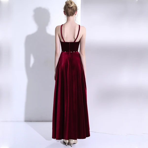 Snygga / Fina Röd Aftonklänningar 2017 Prinsessa Hög Hals Halterneck Beading Rhinestone Afton Formella Klänningar