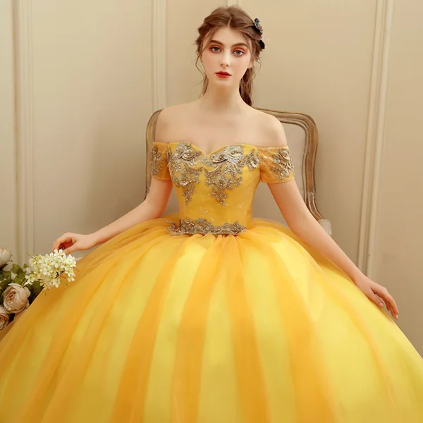 Chic / Beautiful Gold Prom Dresses 2020 Ball Gown Off-The-Shoulder Short Sleeve Appliques Lace Pearl Beading Floor-Length / Long Ruffle Backless Formal Dresses