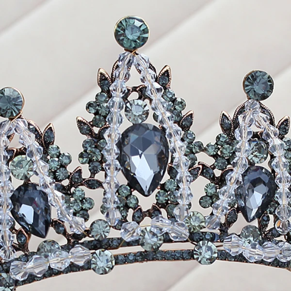 Mote Mørk Grønn Brudesmykker 2017 Metall Beading Rhinestone Håndlaget Hodepynt Bryllup Ball Tilbehør