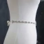 Schöne Ivory / Creme Hochzeit Schärpen 2020 Satin Metall Perlenstickerei Kristall Strass Ball Abend Brautaccessoires