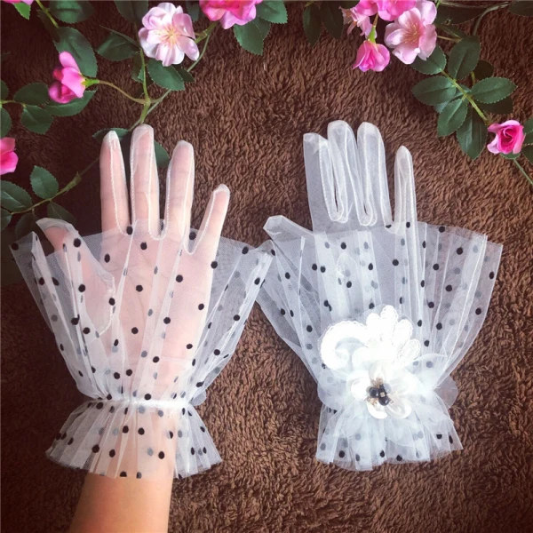 Flower Fairy White Bridal Gloves 2020 Beading Pearl Tulle Prom Bridal Wedding Accessories