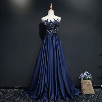 Chic Beautiful Navy Blue Evening Dresses 2017 A Line Princess Lace U Neck Appliques Backless Beading Handmade Evening Party Formal Dresses