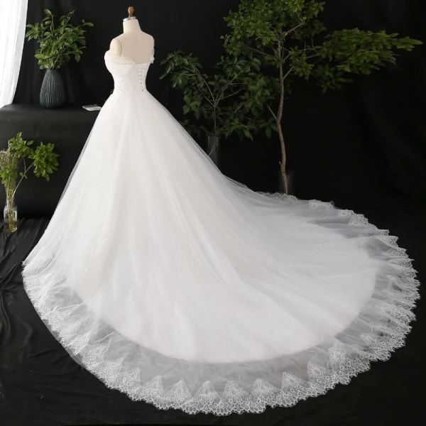 Schöne Ivory / Creme Übergröße Brautkleider / Hochzeitskleider 2020 V-Ausschnitt Einfarbig A Linie Perlenstickerei Applikationen Rückenfreies Perle Pailletten Kathedrale Schleppe Hochzeit