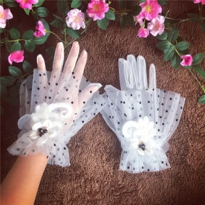 Flower Fairy White Bridal Gloves 2020 Beading Pearl Tulle Prom Bridal Wedding Accessories