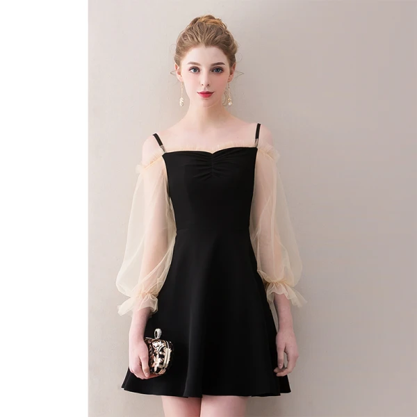 Modern / Fashion Black Short Graduation Dresses 2018 A-Line / Princess Spaghetti Straps Backless Charmeuse Homecoming Formal Dresses