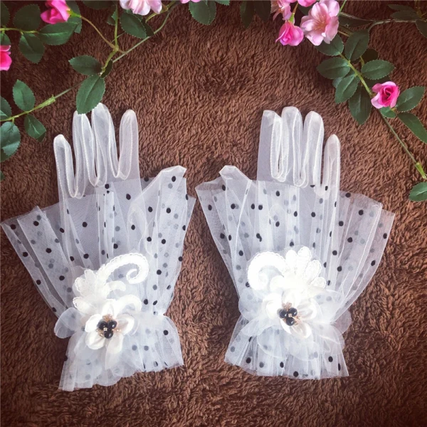 Flower Fairy White Bridal Gloves 2020 Beading Pearl Tulle Prom Bridal Wedding Accessories