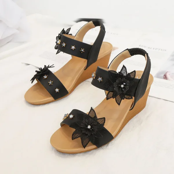 Bohemia Beige Street Wear Summer Womens Sandals 2022 Pearl Rhinestone Lace Flower 5 cm Wedges Open / Peep Toe Sandals