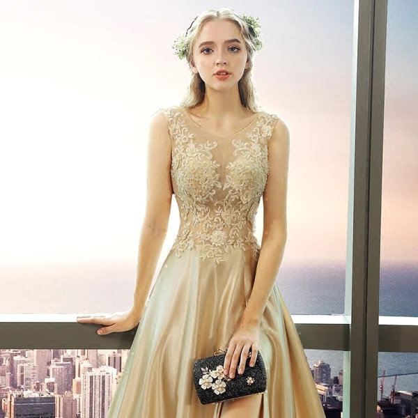 Illusion Gold Evening Dresses  2018 A-Line / Princess Scoop Neck Sleeveless Appliques Lace Pierced Split Front Floor-Length / Long Backless Formal Dresses