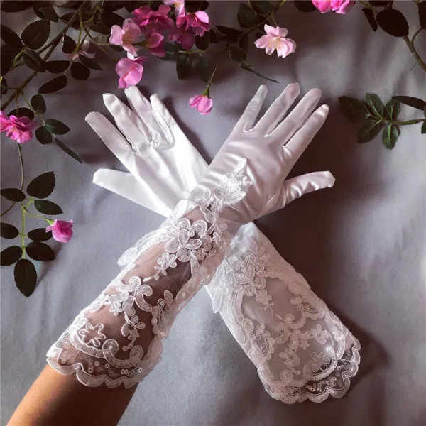 Amazing / Unique White Bridal Gloves 2020 Appliques Sequins Lace Tulle Bridal Prom Wedding Accessories
