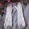 Unieke Witte Bruidshandschoenen 2020 Appliques Pailletten Kanten Tule Bruids Gala Huwelijk Accessoires