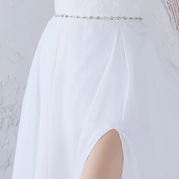 Chic / Belle Plage Robe De Mariée 2017 Blanche Princesse Longue Fendue devant Encolure Dégagée Manches Longues Dos Nu Perlage Ceinture En Dentelle Appliques Perle