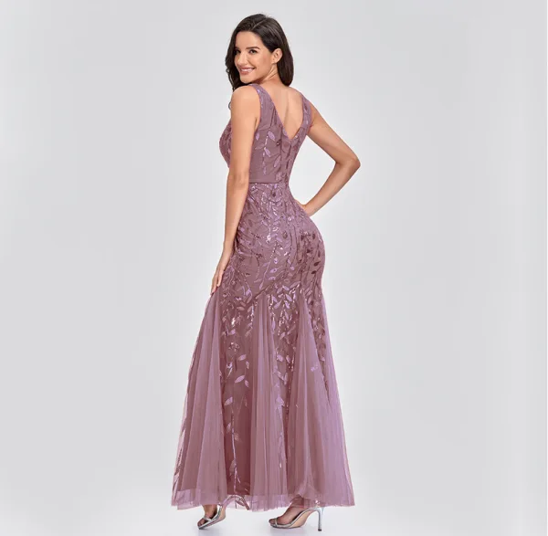 Chic / Beautiful Burgundy Sequins Evening Dresses 2023 Trumpet / Mermaid V-Neck Sleeveless Backless Floor-Length / Long Evening Party Formal Dresses