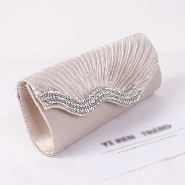 Chic Belle 2017 Jardin Extérieur Noire Champagne Gris Blanche Feuille Faux Diamant Taffetas Église Soirée Pochette