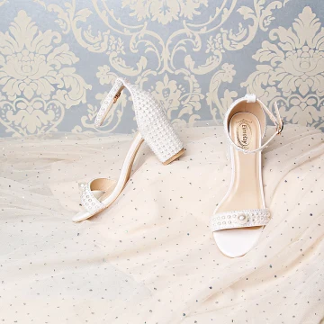 Unique Blanche Mariage Sandales 2019 7 Cm Cuir Perlage Perle Faux Diamant Peep Toes Bout Ouvert Talons Aiguilles Chaussure De Mariée