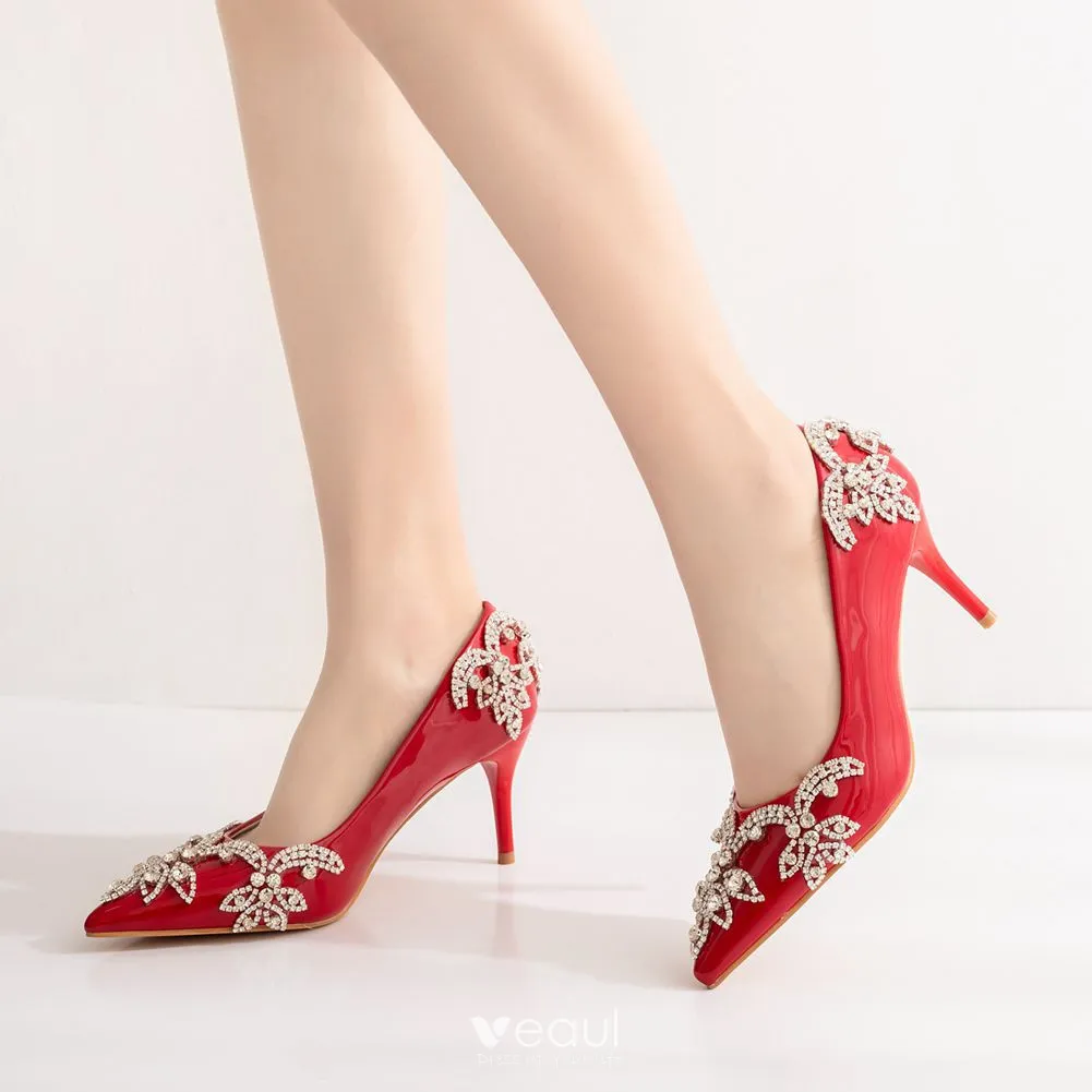 Red evening pumps clearance