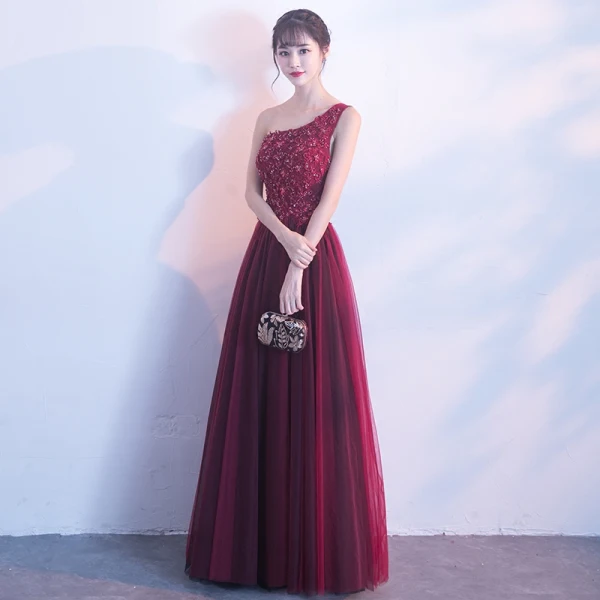 Elegant Burgundy Evening Dresses 2018 A-Line / Princess One-Shoulder Sleeveless Appliques Lace Beading Floor-Length / Long Ruffle Backless Formal Dresses