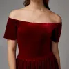 Modest / Simple Burgundy Mother Of The Bride Dresses 2020 Floor-Length / Long Short Sleeve Backless Off-The-Shoulder Wedding Evening Party A-Line / Princess Wedding Party Dresses