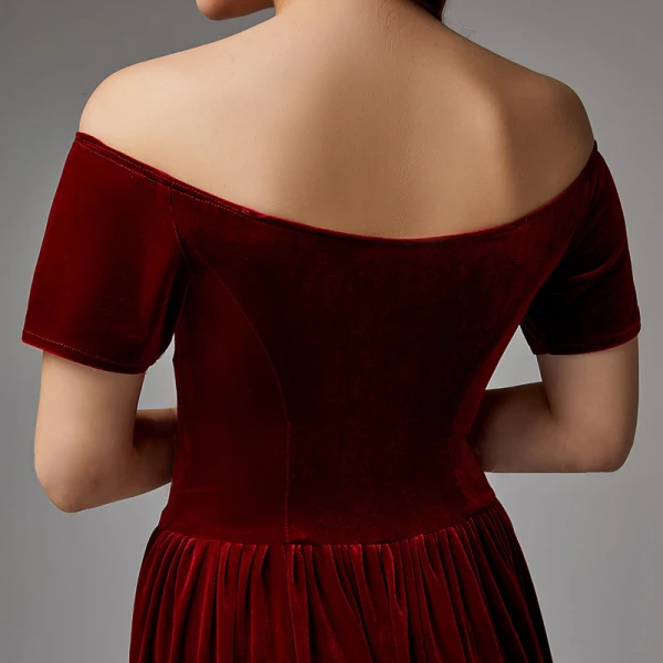 Modest / Simple Burgundy Mother Of The Bride Dresses 2020 Floor-Length / Long Short Sleeve Backless Off-The-Shoulder Wedding Evening Party A-Line / Princess Wedding Party Dresses