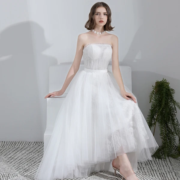 Modern / Fashion White Asymmetrical Wedding 2018 A-Line / Princess Tulle Lace-up Crystal Strapless Beach Wedding Dresses