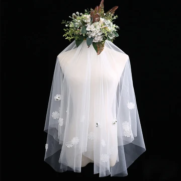 Fine Hvit Korte Brudeslør Appliques Beading Blomst Chiffon Bryllup Tilbehør 2019