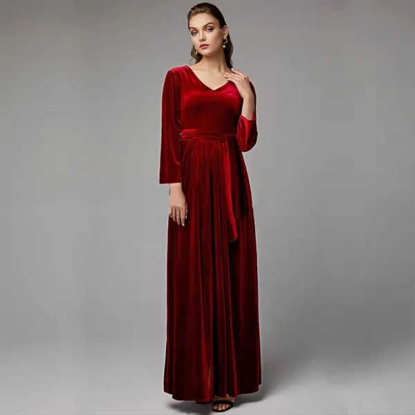 Luxury / Gorgeous Burgundy Mother Of The Bride Dresses 2020 Floor-Length / Long A-Line / Princess Long Sleeve V-Neck Backless Wedding Evening Party Wedding Party Dresses
