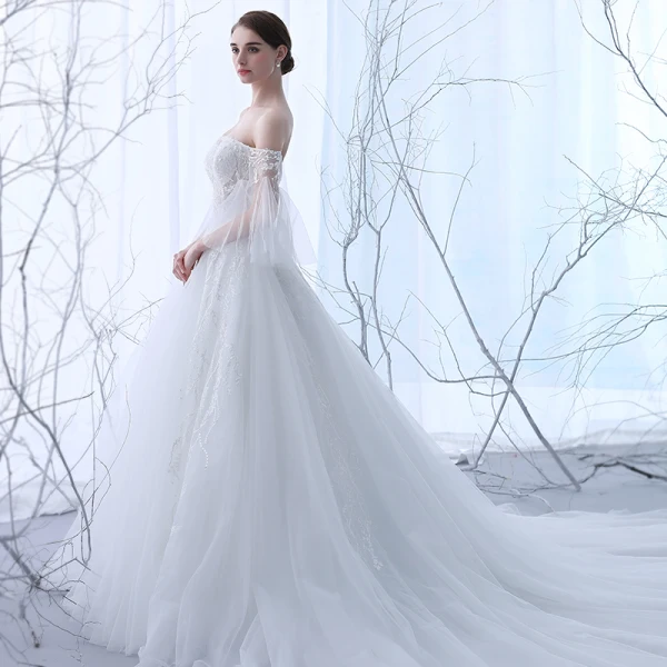Elegante Ivory / Creme Durchsichtige Brautkleider 2018 A Linie Off Shoulder 3/4 Ärmel Rückenfreies Applikationen Mit Spitze Rüschen Kathedrale Schleppe