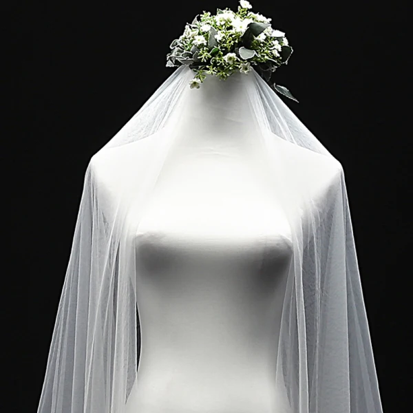 Enkla Elfenben 3 m Brudslöja Eleganta Klassisk Tyll Chapel Train Bröllop Tillbehör 2019