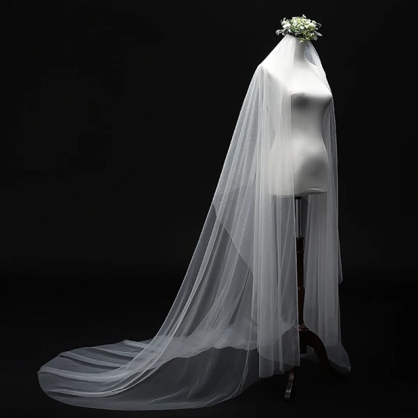Enkla Elfenben 3 m Brudslöja Eleganta Klassisk Tyll Chapel Train Bröllop Tillbehör 2019