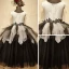 Chic / Belle Église Robe Pour Mariage 2017 Robe Ceremonie Fille Noire Blanche Robe Boule Longue Encolure Dégagée Sans Manches Perlage Fleur Appliques