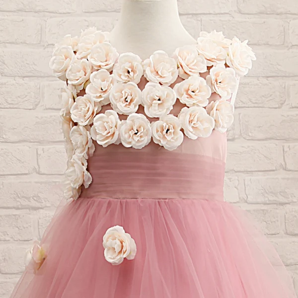 Chic / Beautiful Church Wedding Party Dresses 2017 Flower Girl Dresses Blushing Pink A-Line / Princess Court Train Scoop Neck Sleeveless Flower Appliques Artificial Flowers