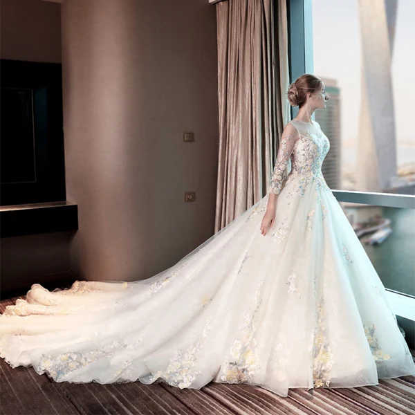 Schöne Kirche Brautkleider 2017 Rückenfreies Spitze Applikationen Blumen Pailletten Ivory / Creme Ballkleid Königliche Schleppe