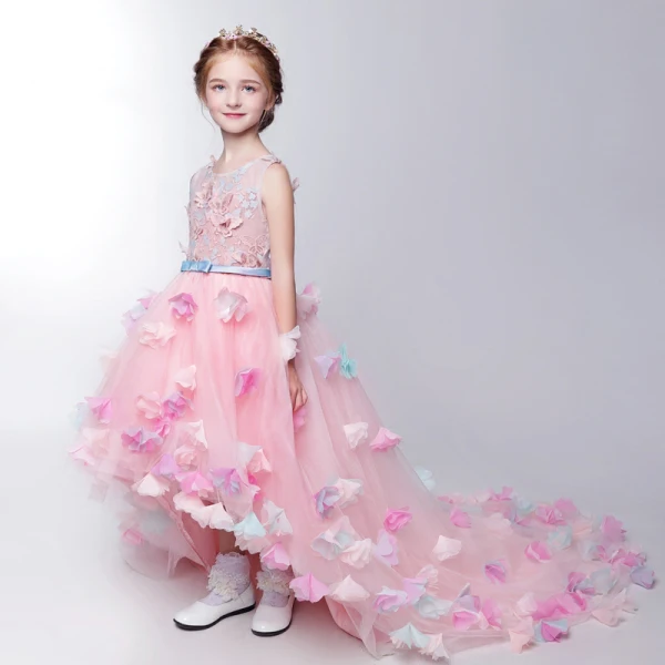 Chic / Beautiful Church Wedding Party Dresses 2017 Flower Girl Dresses Blushing Pink Asymmetrical Ball Gown Scoop Neck Backless Heart-shaped Sleeveless Sash Flower Butterfly Appliques