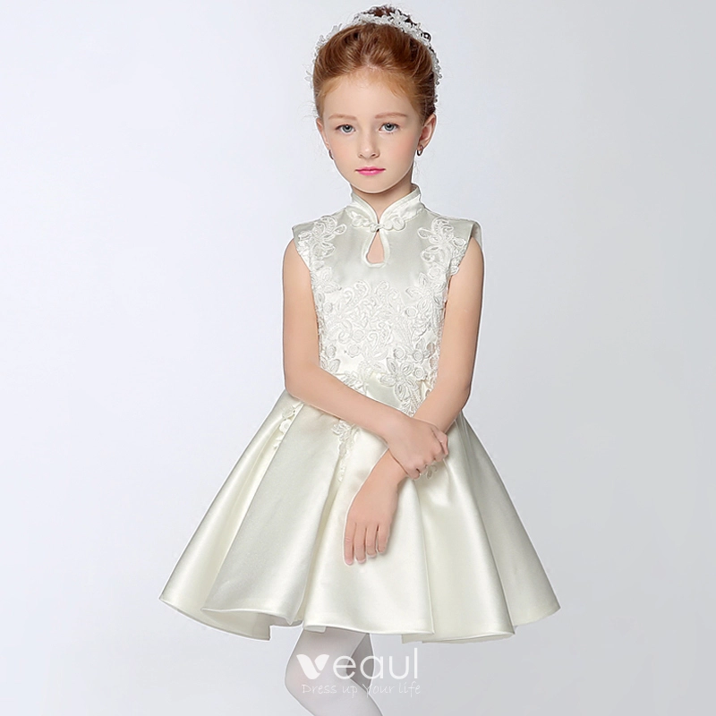 Chinese style Church Wedding Party Dresses 2017 Flower Girl Dresses White  Short A-Line / Princess Cascading Ruffles High Neck Sleeveless Appliques  Flower