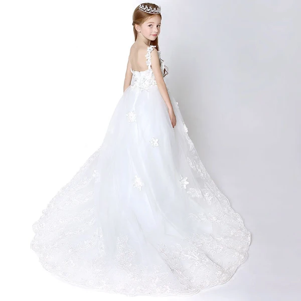 Amazing / Unique Church Wedding Party Dresses 2017 Flower Girl Dresses White Cathedral Train Ball Gown Backless One-Shoulder Sleeveless Flower Appliques Lace Rhinestone