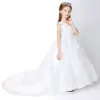 Amazing / Unique Church Wedding Party Dresses 2017 Flower Girl Dresses White Cathedral Train Ball Gown Backless One-Shoulder Sleeveless Flower Appliques Lace Rhinestone