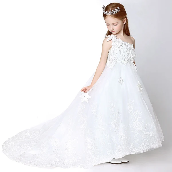 Amazing / Unique Church Wedding Party Dresses 2017 Flower Girl Dresses White Cathedral Train Ball Gown Backless One-Shoulder Sleeveless Flower Appliques Lace Rhinestone