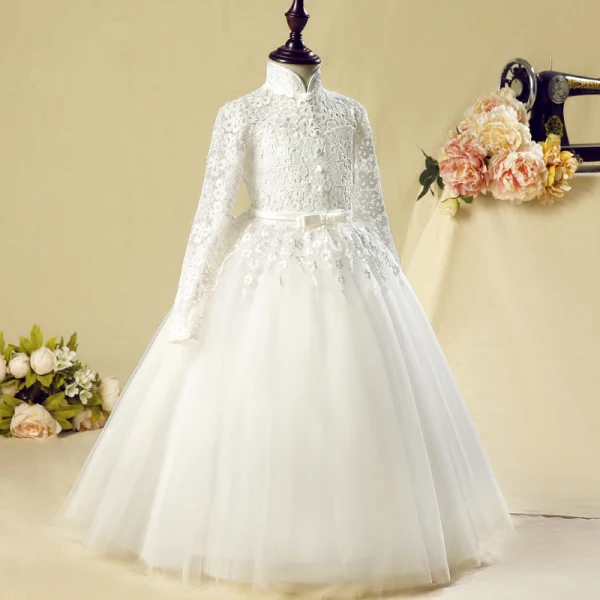 Style Chinois Église Robe Pour Mariage 2017 Robe Ceremonie Fille Blanche Longue Robe Boule Col Haut Manches Longues Fleur Appliques Noeud Ceinture
