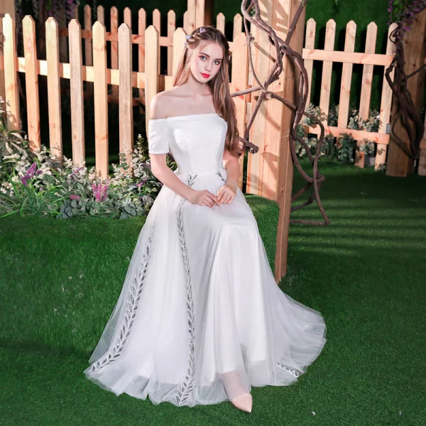 Proste / Simple Kość Słoniowa Plaża Suknie Ślubne 2018 Princessa Cekiny Wzburzyć Przy Ramieniu Bez Pleców Kótkie Rękawy Długość Herbaty Ślub