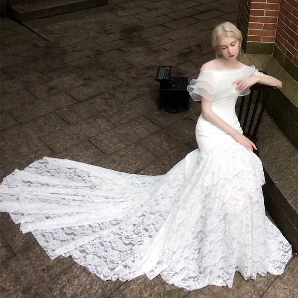 Stunning Ivory Wedding Dresses 2017 Trumpet / Mermaid Lace Off-The-Shoulder Backless Short Sleeve Detachable Chapel Train