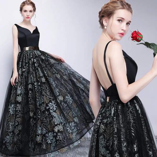 Chic / Beautiful Black Prom Dresses 2017 A-Line / Princess Metal Sash Embroidered V-Neck Backless Sleeveless Floor-Length / Long Formal Dresses