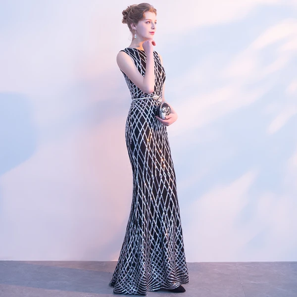 Scintillantes Robe De Ceremonie 2017 Trompette / Sirène Paillettes Métal Ceinture Encolure Dégagée Sans Manches Longue Robe De Soirée
