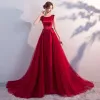 Charming Burgundy Evening Dresses  2018 A-Line / Princess Beading Crystal Lace Flower Sequins Scoop Neck Backless Sleeveless Sweep Train Formal Dresses