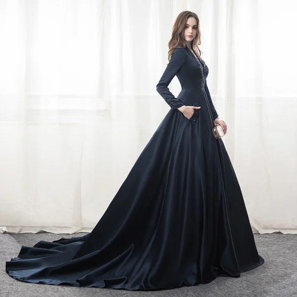 Chic / Belle Bleu Marine Robe De Soirée 2018 Princesse Perlage Paillettes Col Haut Manches Longues Chapel Train Robe De Ceremonie
