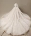 Étourdissant Robe De Mariée 2018 Robe Boule En Dentelle Appliques Brodé Encolure Dégagée 3/4 Manches Royal Train Mariage