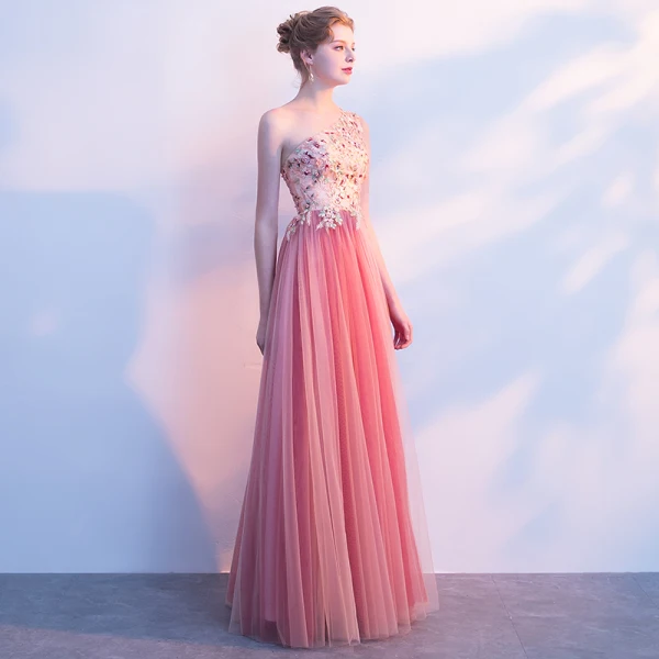 Chic / Beautiful Watermelon Prom Dresses 2018 A-Line / Princess Lace Appliques Pearl One-Shoulder Backless Sleeveless Floor-Length / Long Formal Dresses