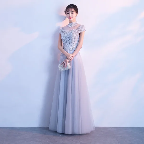 Chinese style Grey Evening Dresses 2018 A-Line / Princess Lace Appliques Beading High Neck Short Sleeve Floor-Length / Long Formal Dresses