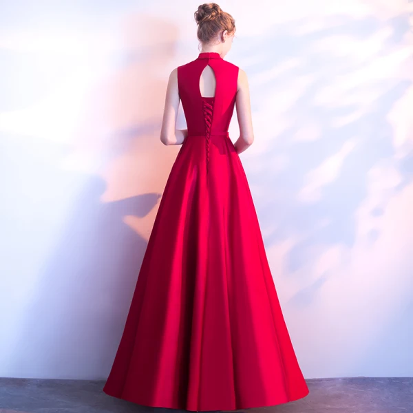 Chic / Belle Bordeaux Robe De Soirée 2018 Princesse Perlage Noeud Col Haut Sans Manches Longue Robe De Ceremonie