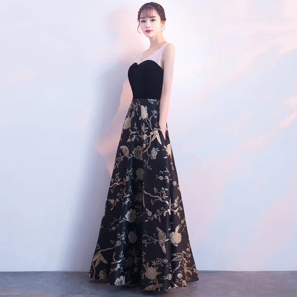 Elegant Black Gold Evening Dresses  2018 A-Line / Princess Embroidered V-Neck Backless Sleeveless Floor-Length / Long Formal Dresses