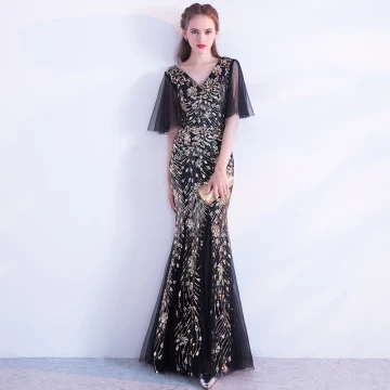 Chic Beautiful Black Gold Evening Dresses 2018 Trumpet Mermaid Sequins V Neck Backless 1 2 Sleeves Floor Length Long Formal Dresses